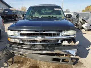 ✅ 2002 Chevrolet Suburban LT • VIN: 1GNEC16Z12J315130 • Lot: 76793324. Wystawiony na Copart z przebiegiem 104 532 mil. Bezpłatny archiwum sprzedaży aukcyjnych z USA i szczegółowy raport historii pojazdu na DreamBid. Zdjęcie 5.