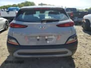 ✅ 2023 Hyundai Kona SE • VIN: KM8K22AB2PU035961 • Лот: 69954934. Опубликован ранее на Copart с пробегом 40 083 миль. Бесплатный доступ к архиву аукционных продаж из США и подробный отчёт об истории автомобиля на DreamBid. Изображение 6.