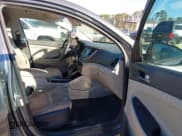 ✅ 2016 Hyundai Tucson Limited • VIN: KM8J33A28GU047806 • Лот: 43693912. Опубликован ранее на IAAI с пробегом Не указан. Бесплатный доступ к архиву аукционных продаж из США и подробный отчёт об истории автомобиля на DreamBid. Изображение 5.