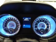 ✅ 2014 Chrysler 300 C • VIN: 2C3CCAKT0EH128635 • Lot: 42318965. Wystawiony na IAAI z przebiegiem 166 731 mil. Bezpłatny archiwum sprzedaży aukcyjnych z USA i szczegółowy raport historii pojazdu na DreamBid. Zdjęcie 7.