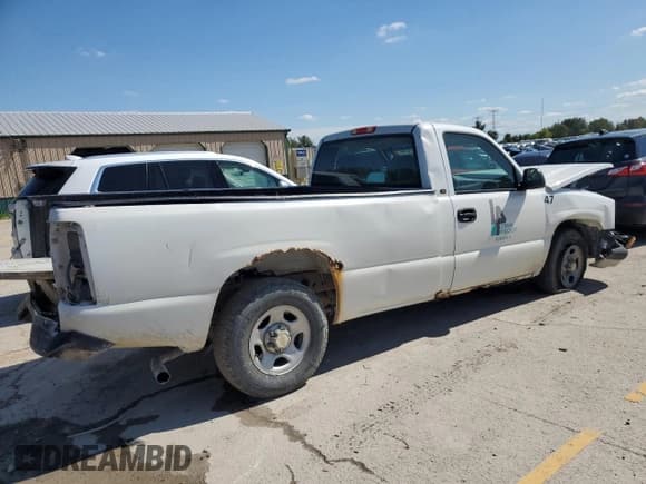 ✅ 2004 Chevrolet Silverado 1500 Work Truck • VIN: 1GCEC14X44Z164489 • Лот: 73210744. Опубликован ранее на Copart с пробегом Не указан. Бесплатный доступ к архиву аукционных продаж из США и подробный отчёт об истории автомобиля на DreamBid. Изображение 3.