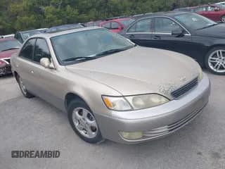✅ 1998 Lexus ES 300 • VIN: JT8BF28G6W0142686 • Lot: 43480643. Listed on IAAI with 362,171 mi. Free auction sales archive from the USA and detailed vehicle history report at DreamBid. Image 1.