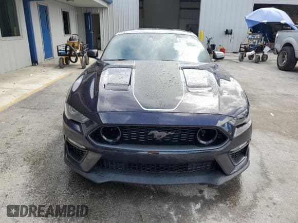 ✅ 2022 Ford Mustang Mach 1 • VIN: 1FA6P8R08N5552840 • Лот: 81680635. Опубликован ранее на Copart с пробегом Не указан. Бесплатный доступ к архиву аукционных продаж из США и подробный отчёт об истории автомобиля на DreamBid. Изображение 5.