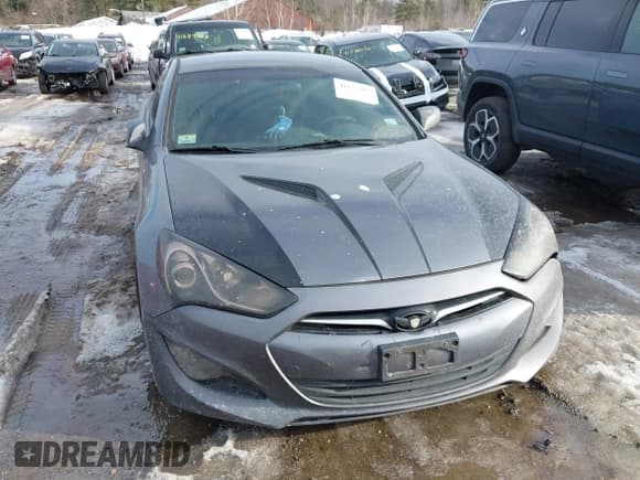 ✅ 2013 Hyundai Genesis Coupe R-Spec • VIN: KMHHT6KD2DU109633 • Lot: 41672407. Listed on IAAI with 105,191 mi. Free auction sales archive from the USA and detailed vehicle history report at DreamBid. Image 12.