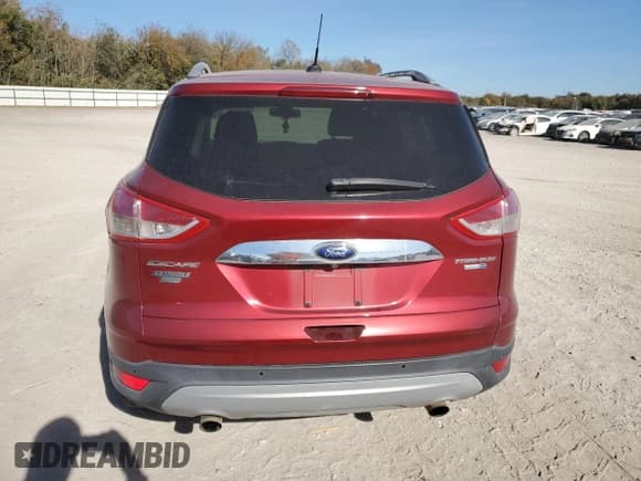 ✅ 2015 Ford Escape Titanium • VIN: 1FMCU9J90FUA03867 • Lot: 92050675. Wystawiony na Copart z przebiegiem 210 847 mil. Bezpłatny archiwum sprzedaży aukcyjnych z USA i szczegółowy raport historii pojazdu na DreamBid. Zdjęcie 6.