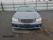 ✅ 2007 Mercedes-Benz C 230 Sport • VIN: WDBRF52H07F846074 • Lot: 96193095. Wystawiony na Copart z przebiegiem 255 270 mil. Bezpłatny archiwum sprzedaży aukcyjnych z USA i szczegółowy raport historii pojazdu na DreamBid. Zdjęcie 5.