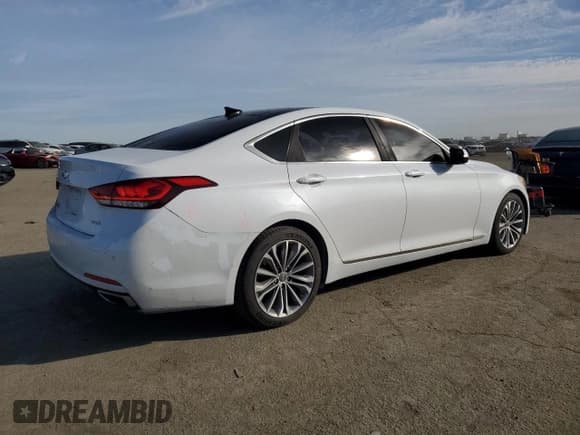 ✅ 2015 Hyundai Genesis 3.8L • VIN: KMHGN4JE2FU071599 • Lot: 46495095. Wystawiony na Copart z przebiegiem 92 581 mil. Bezpłatny archiwum sprzedaży aukcyjnych z USA i szczegółowy raport historii pojazdu na DreamBid. Zdjęcie 3.