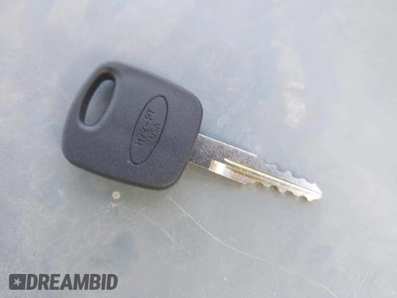 ✅ 2001 Ford F-150 XL • VIN: 1FTZF17241NA67398 • Lot: 42851536. Listed on IAAI with Not provided. Free auction sales archive from the USA and detailed vehicle history report at DreamBid. Image 11.