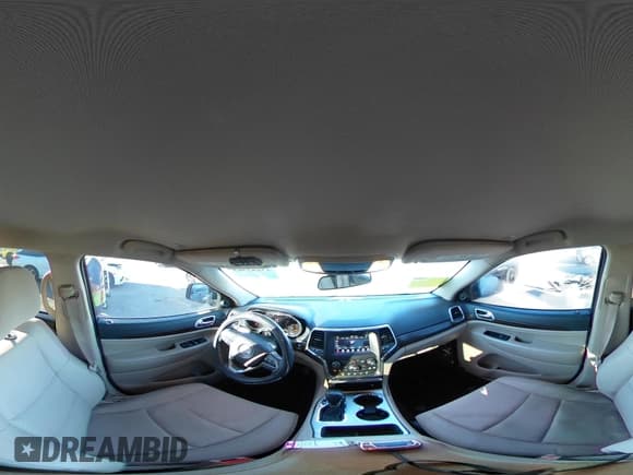 ✅ 2018 Jeep Grand Cherokee Laredo • VIN: 1C4RJEAG7JC269111 • Лот: 43682565. Опубликован ранее на IAAI с пробегом 104 253 миль. Бесплатный доступ к архиву аукционных продаж из США и подробный отчёт об истории автомобиля на DreamBid. Изображение 18.