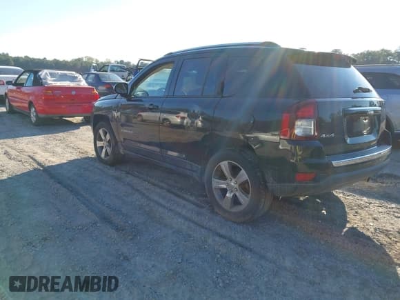 ✅ 2016 Jeep Compass High Altitude • VIN: 1C4NJDEB7GD814122 • Lot: 43444665. Wystawiony na IAAI z przebiegiem 160 269 mil. Bezpłatny archiwum sprzedaży aukcyjnych z USA i szczegółowy raport historii pojazdu na DreamBid. Zdjęcie 3.