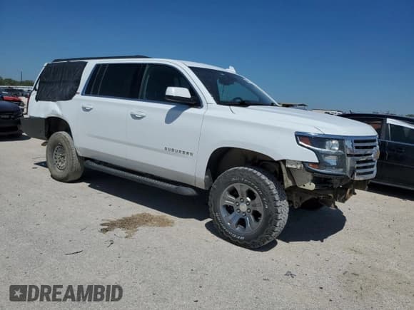 ✅ 2020 Chevrolet Suburban LT • VIN: 1GNSKHKC5LR220492 • Lot: 70640974. Wystawiony na Copart z przebiegiem 99 594 mil. Bezpłatny archiwum sprzedaży aukcyjnych z USA i szczegółowy raport historii pojazdu na DreamBid. Zdjęcie 4.