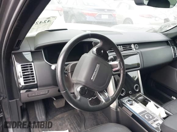 ✅ 2019 Land Rover Range Rover HSE • VIN: SALGS2SV9KA521124 • Лот: 42429756. Опубликован ранее на IAAI с пробегом 65 788 миль. Бесплатный доступ к архиву аукционных продаж из США и подробный отчёт об истории автомобиля на DreamBid. Изображение 20.