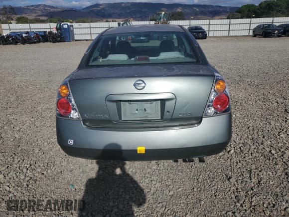 ✅ 2003 Nissan Altima S • VIN: 1N4AL11D83C210082 • Lot: 81983315. Listed on Copart with 114,453 mi. Free auction sales archive from the USA and detailed vehicle history report at DreamBid. Image 6.