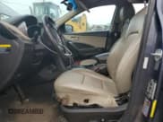 ✅ 2018 Hyundai Santa Fe Ultimate • VIN: 5XYZWDLA1JG520026 • Лот: 67400924. Опубликован ранее на Copart с пробегом 81 879 миль. Бесплатный доступ к архиву аукционных продаж из США и подробный отчёт об истории автомобиля на DreamBid. Изображение 7.