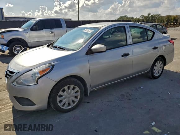 ✅ 2017 Nissan Versa SV • VIN: 3N1CN7AP7HL826994 • Lot: 94355105. Listed on Copart with 90,660 mi. Free auction sales archive from the USA and detailed vehicle history report at DreamBid. Image 1.