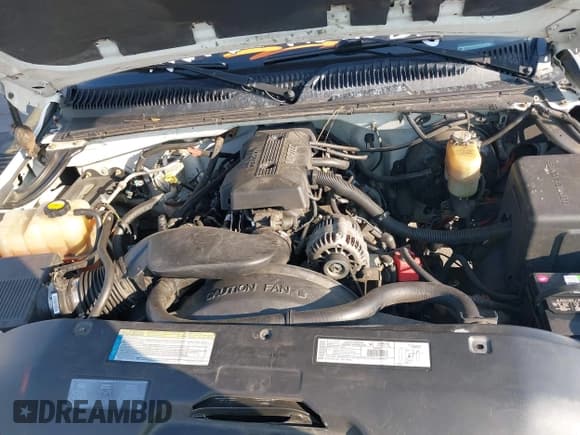 ✅ 2000 Chevrolet Silverado 1500 LS • VIN: 1GCEC19V8YZ284910 • Lot: 43143676. Wystawiony na IAAI z przebiegiem 127 000 mil. Bezpłatny archiwum sprzedaży aukcyjnych z USA i szczegółowy raport historii pojazdu na DreamBid. Zdjęcie 10.