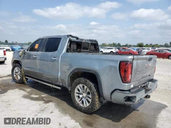 ✅ 2025 GMC Sierra 1500 Denali • VIN: 1GTUUGEL6SZ185221 • Лот: 71696235. Опубликован ранее на Copart с пробегом Не указан. Бесплатный доступ к архиву аукционных продаж из США и подробный отчёт об истории автомобиля на DreamBid. Изображение 2.