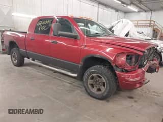 2006 Dodge 3500 SLT z VIN 3D7LX39C36G172959, wystawiony jako IAAI lot #42103356 z przebiegiem 265 818 mil mil oraz . Historia ofert i sprzedaży dostępna na DreamBid. Obrazek 1.