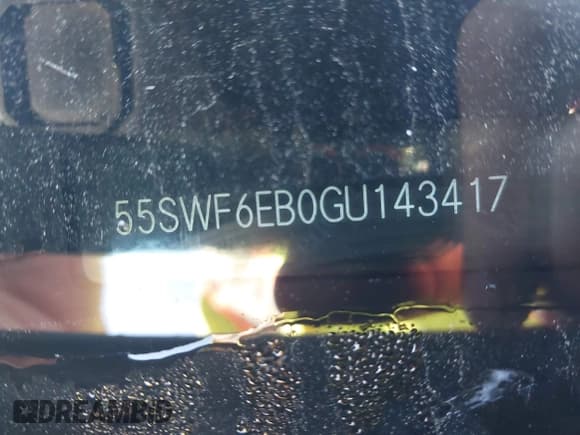 ✅ 2016 Mercedes-Benz C 450 AMG • VIN: 55SWF6EB0GU143417 • Lot: 43296736. Wystawiony na IAAI z przebiegiem 99 151 mil. Bezpłatny archiwum sprzedaży aukcyjnych z USA i szczegółowy raport historii pojazdu na DreamBid. Zdjęcie 9.