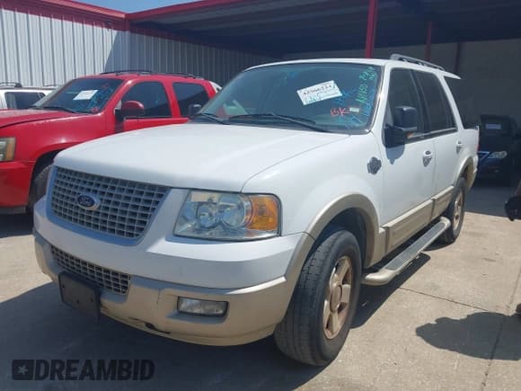 ✅ 2006 Ford Expedition Eddie Bauer • VIN: 1FMPU17566LA81650 • Лот: 42966224. Опубликован ранее на IAAI с пробегом 214 857 миль. Бесплатный доступ к архиву аукционных продаж из США и подробный отчёт об истории автомобиля на DreamBid. Изображение 2.