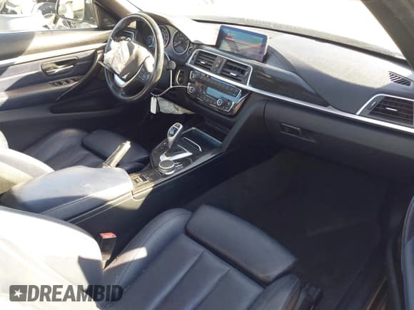 ✅ 2018 BMW 4 Series 430i • VIN: WBA4Z1C51JEC71402 • Lot: 43672227. Listed on IAAI with 70,438 mi. Free auction sales archive from the USA and detailed vehicle history report at DreamBid. Image 5.