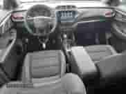 2022 Chevrolet TrailBlazer RS z VIN KL79MUSL4NB083967, wystawiony jako Copart lot #90722665 z przebiegiem 23 536 mil mil oraz Szkoda całkowita • Salvage title. Historia ofert i sprzedaży dostępna na DreamBid. Obrazek 8.