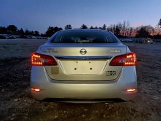 ✅ 2015 Nissan Sentra S • VIN: 3N1AB7AP6FY309993 • Lot: 95186665. Wystawiony na Copart z przebiegiem 220 041 mil. Bezpłatny archiwum sprzedaży aukcyjnych z USA i szczegółowy raport historii pojazdu na DreamBid. Zdjęcie 6.