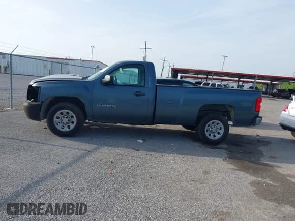✅ 2012 Chevrolet Silverado 1500 Work Truck • VIN: 1GCNCPEA0CZ102597 • Lot: 42611444. Listed on IAAI with 58,170 mi. Free auction sales archive from the USA and detailed vehicle history report at DreamBid. Image 14.
