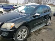 ✅ 2009 Mercedes-Benz M 350 • VIN: 4JGBB86EX9A520455 • Lot: 94747065. Wystawiony na Copart z przebiegiem 144 966 mil. Bezpłatny archiwum sprzedaży aukcyjnych z USA i szczegółowy raport historii pojazdu na DreamBid. Zdjęcie 14.