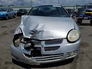 2005 Dodge Neon SXT z VIN 1B3ES56C45D202226, wystawiony jako Copart lot #64776125 z przebiegiem 104 517 mil mil oraz Szkoda całkowita • Salvage title. Historia ofert i sprzedaży dostępna na DreamBid. Obrazek 5.