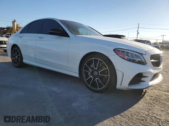✅ 2020 Mercedes-Benz C 300 • VIN: W1KWF8DB7LR584938 • Lot: 90307795. Listed on Copart with 84,790 mi. Free auction sales archive from the USA and detailed vehicle history report at DreamBid. Image 4.