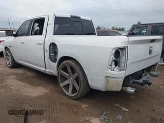 ✅ 2010 Dodge 1500 Sport • VIN: 1D7RB1CTXAS176353 • Lot: 41348322. Wystawiony na IAAI z przebiegiem 190 588 mil. Bezpłatny archiwum sprzedaży aukcyjnych z USA i szczegółowy raport historii pojazdu na DreamBid. Zdjęcie 3.