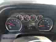 2021 Chevrolet Silverado 1500 LT z VIN 1GCUYDED2MZ248135, wystawiony jako Copart lot #83979675 z przebiegiem 102 346 mil mil oraz Szkoda całkowita • Salvage title. Historia ofert i sprzedaży dostępna na DreamBid. Obrazek 9.