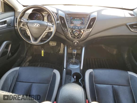 ✅ 2013 Hyundai Veloster Turbo • VIN: KMHTC6AE7DU163448 • Lot: 88298595. Wystawiony na Copart z przebiegiem 163 096 mil. Bezpłatny archiwum sprzedaży aukcyjnych z USA i szczegółowy raport historii pojazdu na DreamBid. Zdjęcie 8.