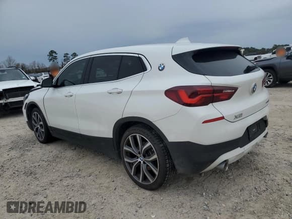✅ 2023 BMW X2 sDrive28i • VIN: WBXYH9C00P5V38984 • Lot: 89321155. Listed on Copart with 47,287 mi. Free auction sales archive from the USA and detailed vehicle history report at DreamBid. Image 2.