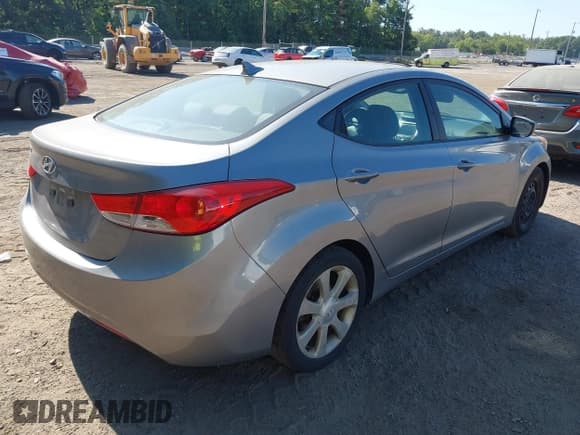 ✅ 2011 Hyundai Elantra GLS • VIN: KMHDH4AE4BU087789 • Lot: 43088294. Listed on IAAI with 211,044 mi. Free auction sales archive from the USA and detailed vehicle history report at DreamBid. Image 4.