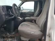 ✅ 2012 Chevrolet Express Cargo • VIN: 1GCZGTCA4C1161183 • Lot: 42729285. Wystawiony na Copart z przebiegiem 358 463 mil. Bezpłatny archiwum sprzedaży aukcyjnych z USA i szczegółowy raport historii pojazdu na DreamBid. Zdjęcie 7.