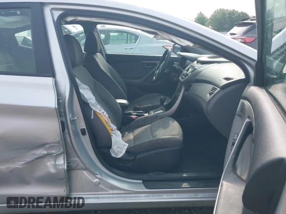 ✅ 2013 Hyundai Elantra Limited • VIN: 5NPDH4AE9DH286208 • Lot: 42152255. Listed on IAAI with 134,231 mi. Free auction sales archive from the USA and detailed vehicle history report at DreamBid. Image 5.