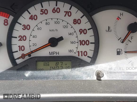 ✅ 2003 Toyota Corolla CE • VIN: 1NXBR32E93Z123099 • Lot: 43150133. Wystawiony na IAAI z przebiegiem 140 715 mil. Bezpłatny archiwum sprzedaży aukcyjnych z USA i szczegółowy raport historii pojazdu na DreamBid. Zdjęcie 7.