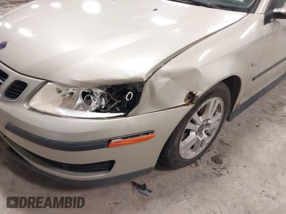 ✅ 2005 Saab 9-3 Linear • VIN: YS3FB49S151051971 • Лот: 43689511. Опубликован ранее на IAAI с пробегом 223 265 миль. Бесплатный доступ к архиву аукционных продаж из США и подробный отчёт об истории автомобиля на DreamBid. Изображение 6.