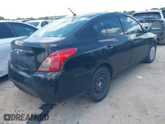 ✅ 2016 Nissan Versa S • VIN: 3N1CN7AP0GL868714 • Lot: 42814086. Listed on IAAI with 69,229 mi. Free auction sales archive from the USA and detailed vehicle history report at DreamBid. Image 4.