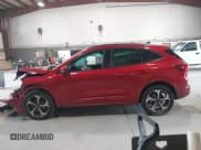 ✅ 2023 Ford Escape ST-Line Select • VIN: 1FMCU9NA6PUA66333 • Lot: 42656477. Wystawiony na IAAI z przebiegiem 34 738 mil. Bezpłatny archiwum sprzedaży aukcyjnych z USA i szczegółowy raport historii pojazdu na DreamBid. Zdjęcie 14.