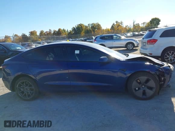✅ 2023 Tesla Model 3 • VIN: 5YJ3E1EA0PF477531 • Лот: 43641200. Опубликован ранее на IAAI с пробегом 34 325 миль. Бесплатный доступ к архиву аукционных продаж из США и подробный отчёт об истории автомобиля на DreamBid. Изображение 13.