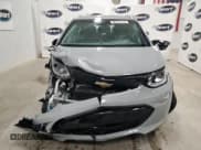 ✅ 2021 Chevrolet Bolt EV Premier • VIN: 1G1FZ6S06M4105214 • Lot: 71836604. Wystawiony na Copart z przebiegiem 42 570 mil. Bezpłatny archiwum sprzedaży aukcyjnych z USA i szczegółowy raport historii pojazdu na DreamBid. Zdjęcie 5.