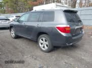 ✅ 2010 Toyota Highlander Limited • VIN: JTEDK3EH2A2156022 • Lot: 41683741. Listed on IAAI with 165,099 mi. Free auction sales archive from the USA and detailed vehicle history report at DreamBid. Image 3.