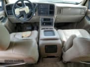 ✅ 2003 Chevrolet Suburban Z71 • VIN: 3GNFK16Z63G121011 • Лот: 61525384. Опубликован ранее на Copart с пробегом 255 113 миль. Бесплатный доступ к архиву аукционных продаж из США и подробный отчёт об истории автомобиля на DreamBid. Изображение 8.