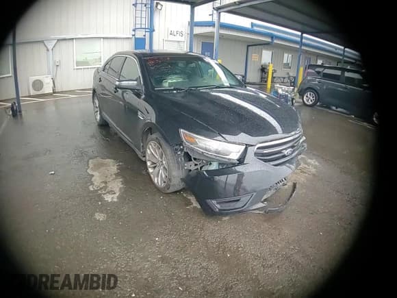 ✅ 2015 Ford Taurus Limited • VIN: 1FAHP2F81FG171062 • Лот: 86687865. Опубликован ранее на Copart с пробегом 124 435 миль. Бесплатный доступ к архиву аукционных продаж из США и подробный отчёт об истории автомобиля на DreamBid. Изображение 13.