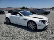 ✅ 2012 Aston Martin Vantage • VIN: SCFEKBBK0CGD16654 • Lot: 63149575. Wystawiony na Copart z przebiegiem 40 465 mil. Bezpłatny archiwum sprzedaży aukcyjnych z USA i szczegółowy raport historii pojazdu na DreamBid. Zdjęcie 4.
