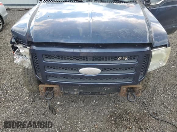 ✅ 2005 Ford F-250 XL • VIN: 1FTSX21P45EB61330 • Lot: 82688585. Listed on Copart with Not provided. Free auction sales archive from the USA and detailed vehicle history report at DreamBid. Image 11.