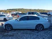 ✅ 2018 BMW 3 Series 330i xDrive • VIN: WBA8D9C5XJEM32485 • Lot: 43564107. Listed on IAAI with 56,634 mi. Free auction sales archive from the USA and detailed vehicle history report at DreamBid. Image 14.